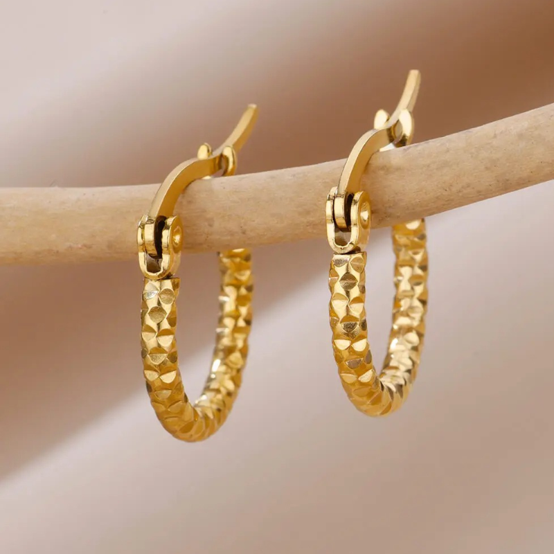 Gold Hoop Earrings | Zoe