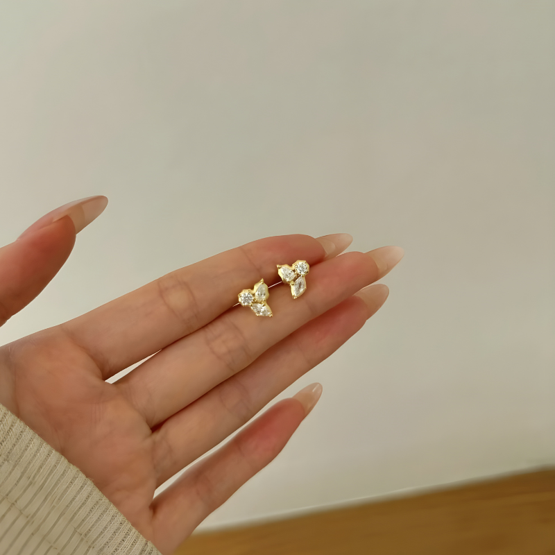 Gold Irregular Leaf Zircon Earrings - Stacey