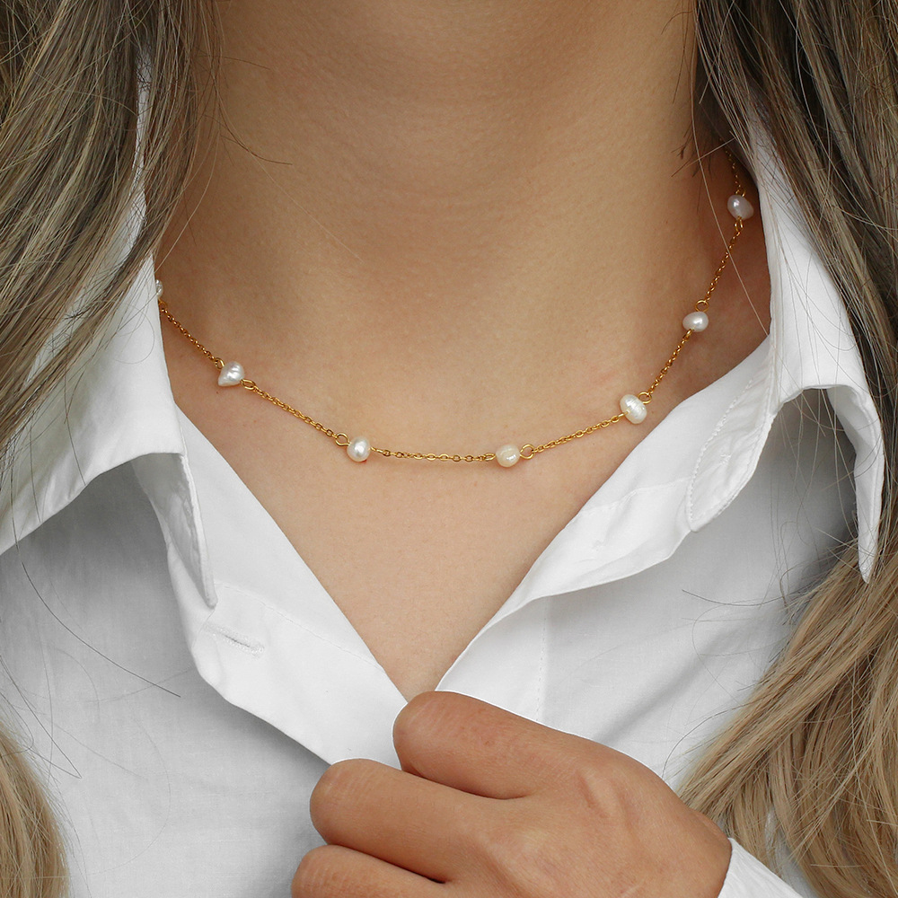 Gold pearl necklace - everyday necklace