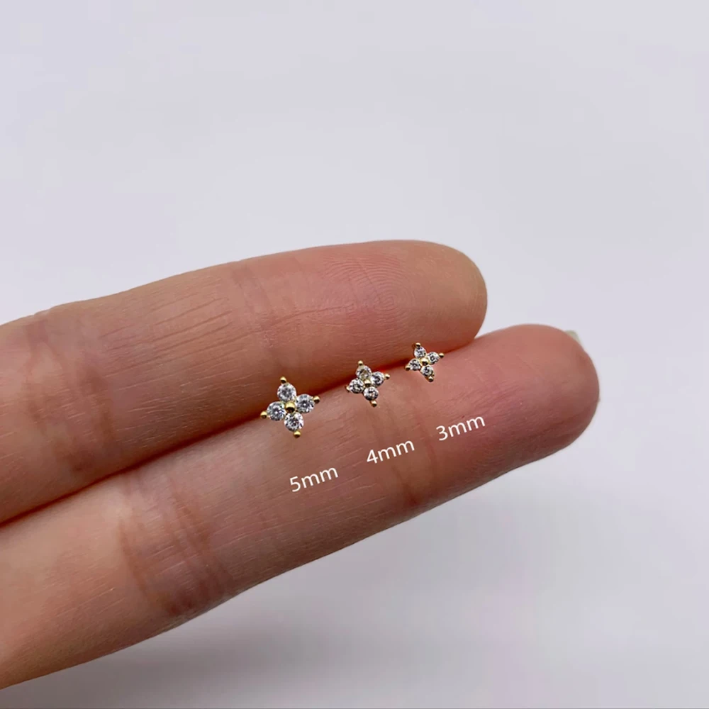 Flower Stud Earrings - Sophie