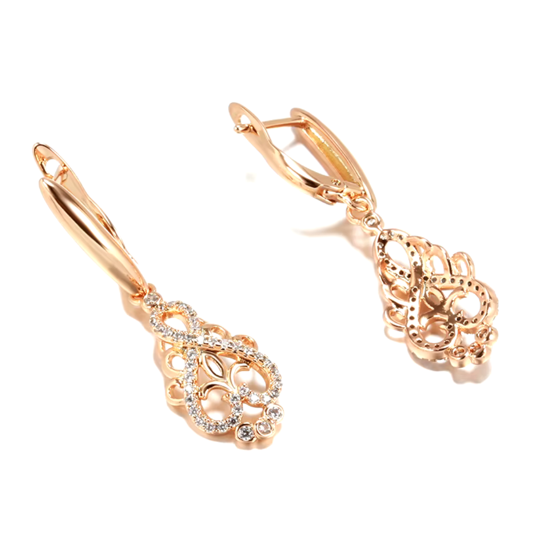 Elegant Elf Earrings with Zirconia in Gold | Luna