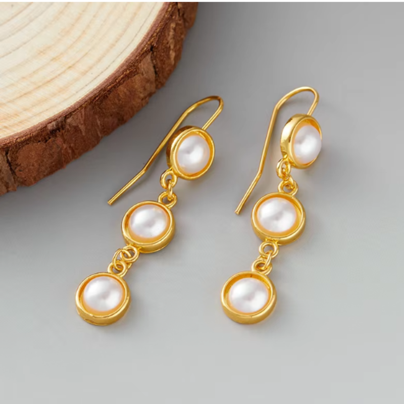 White Pearl Drop Earrings - Seraphina