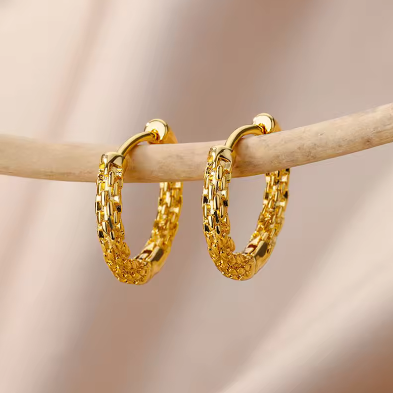 Chain-Link Gold Hoop Earrings - Natalia