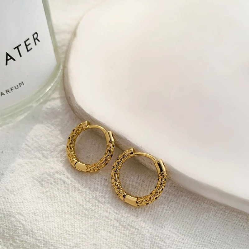 Chain-Link Gold Hoop Earrings - Natalia