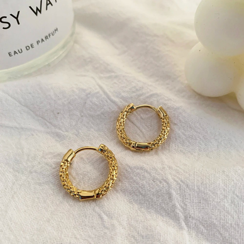 Chain-Link Gold Hoop Earrings - Natalia