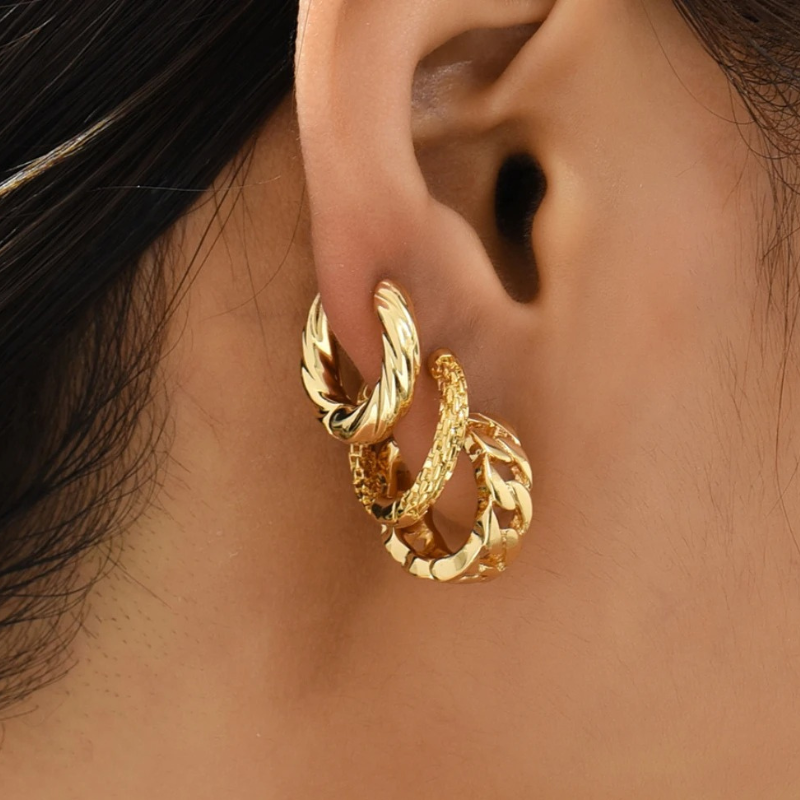 Chain-Link Gold Hoop Earrings - Natalia