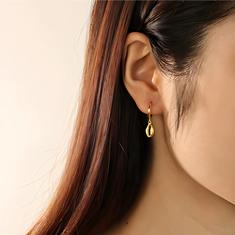 Gold-Plated Shell Hoop Earrings | Mia