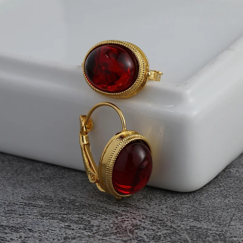 Vintage Gold Clip-On Earrings with Stone - Seraphina
