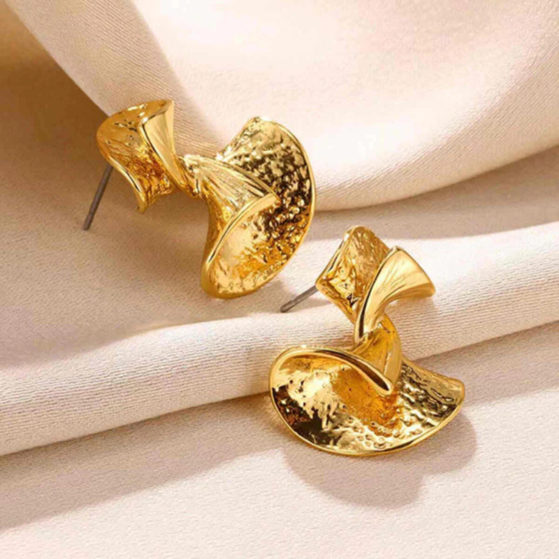 Twisted Drop Earrings - Victoria