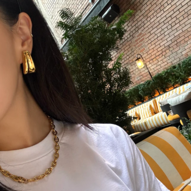 Elegant Gold Earrings Set - Mira
