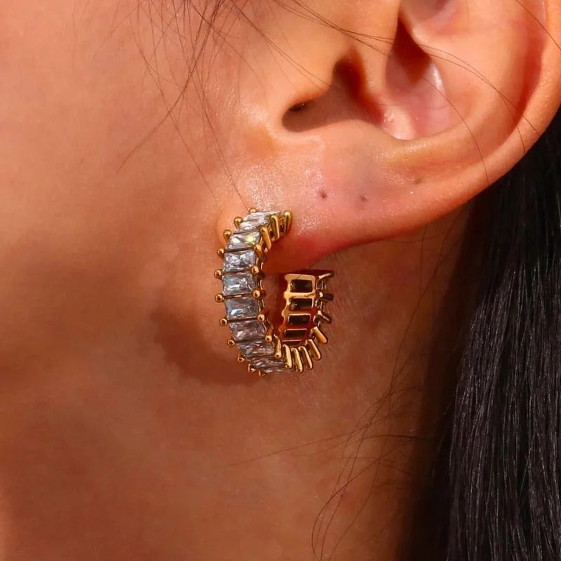 Gold Crystal Drop Earrings - Isaline
