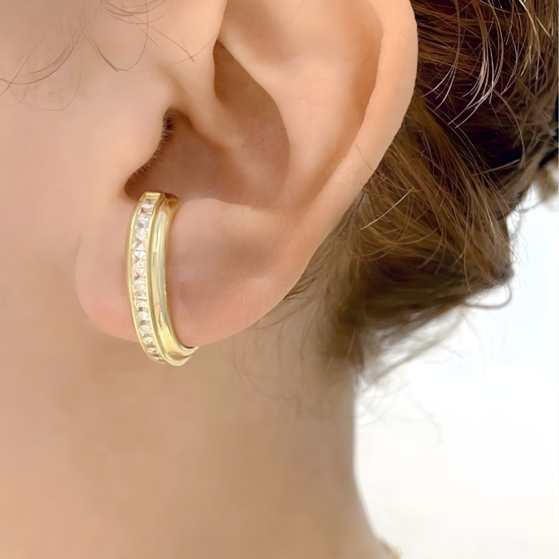 C-Shaped Zirconia Stud Earrings - Avie
