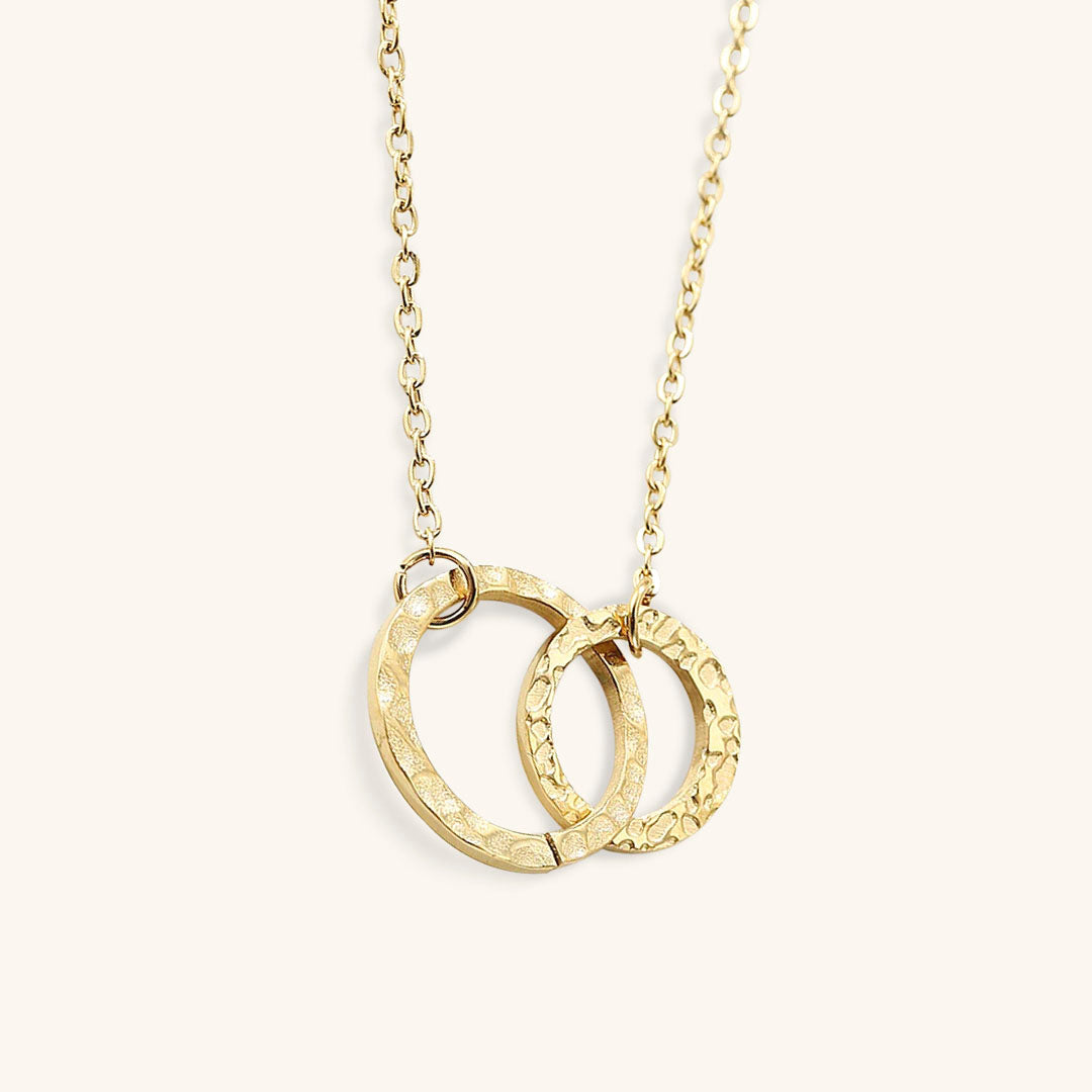 Isabelle - Gold tyre chain
