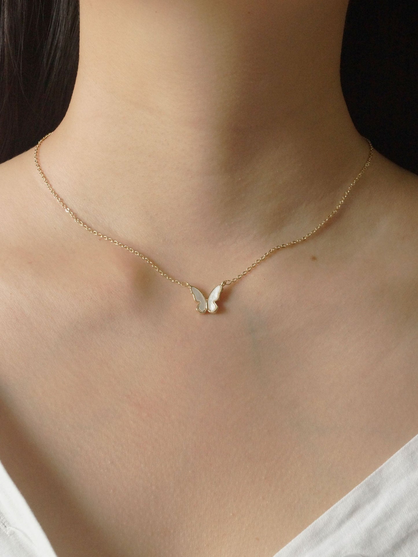 Beabell - Butterfly pearl necklace