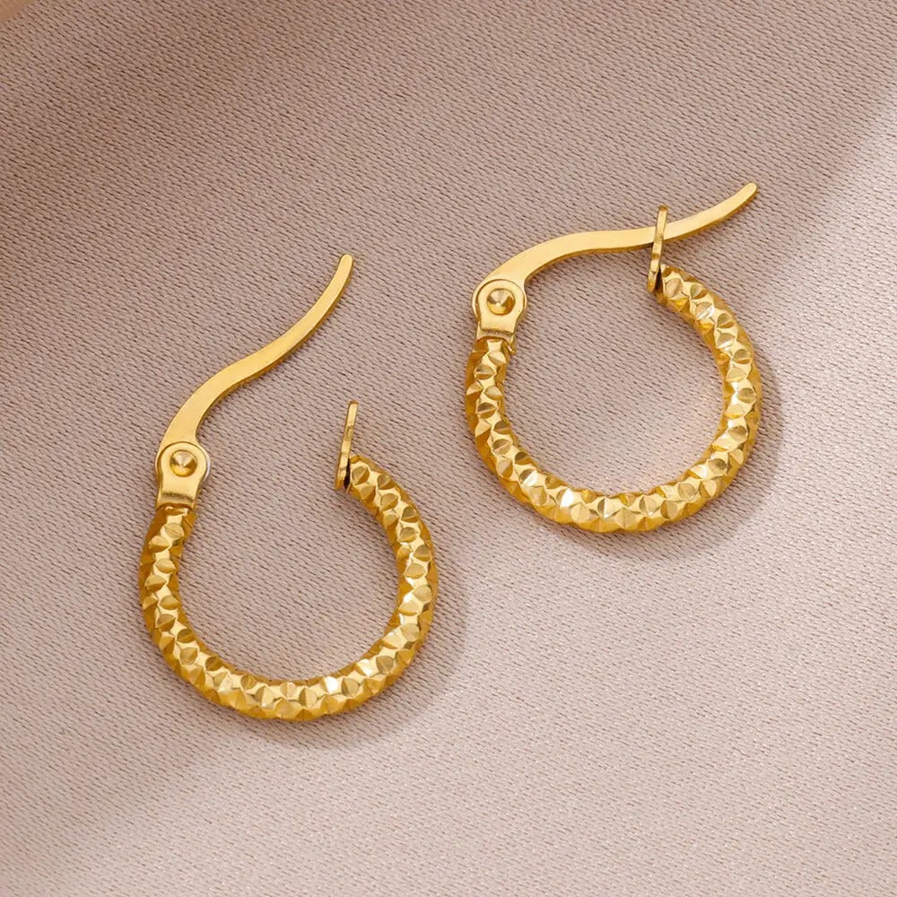 Gold Hoop Earrings | Zoe