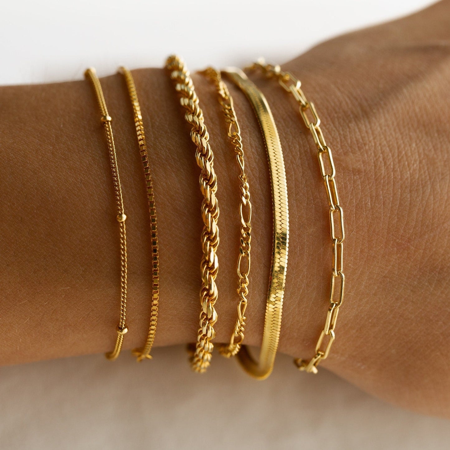 Chain bracelets - Minimalist layered bracelets