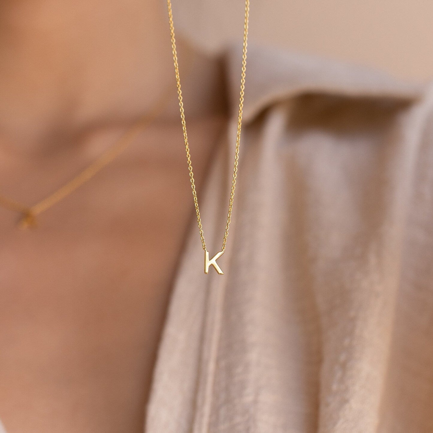 Dainty necklace with initials - Stylish necklace with letters