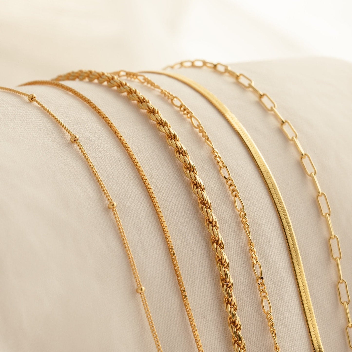 Chain bracelets - Minimalist layered bracelets