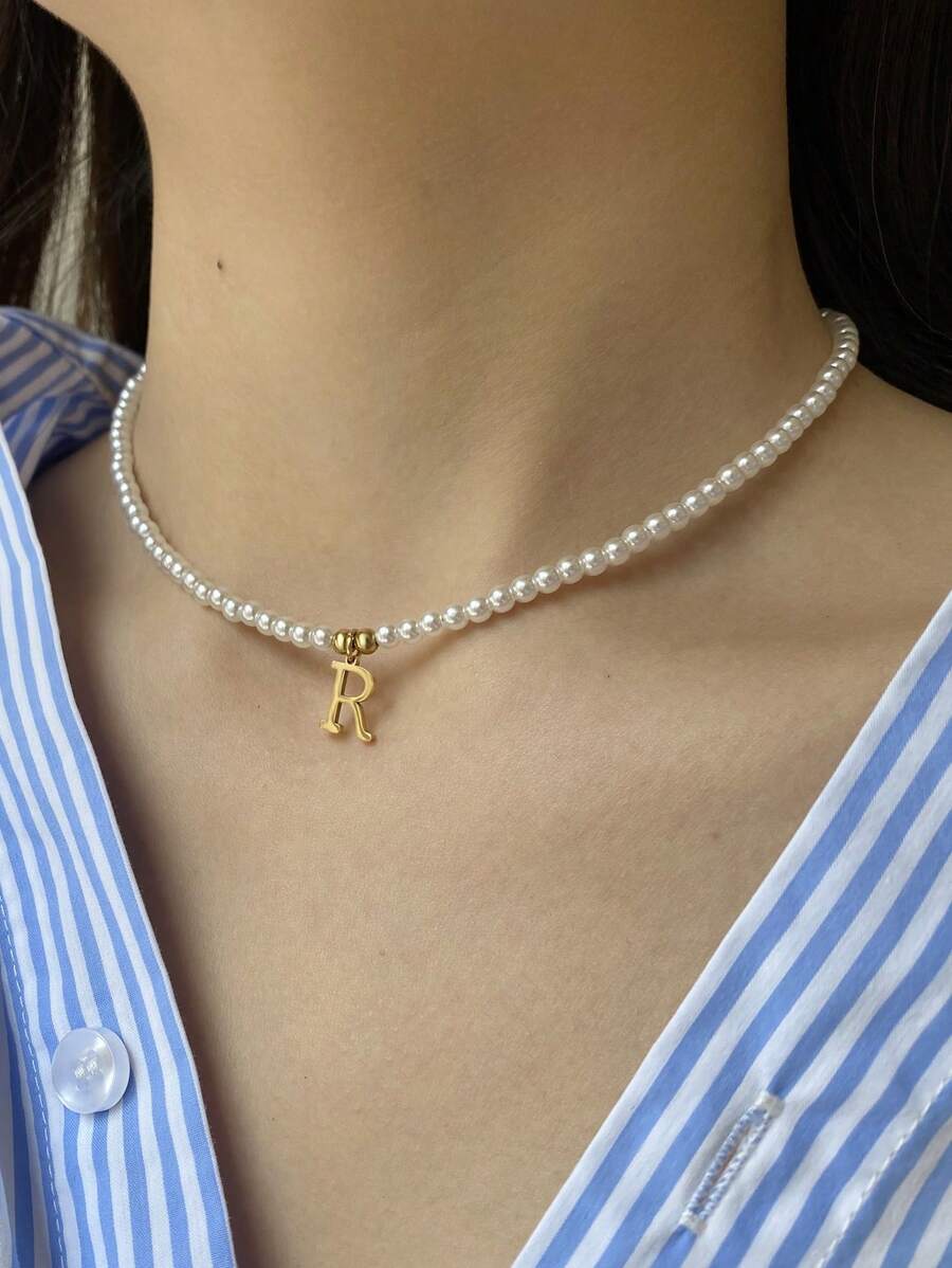 Pearl necklace with initials - Personalised necklace with pearls