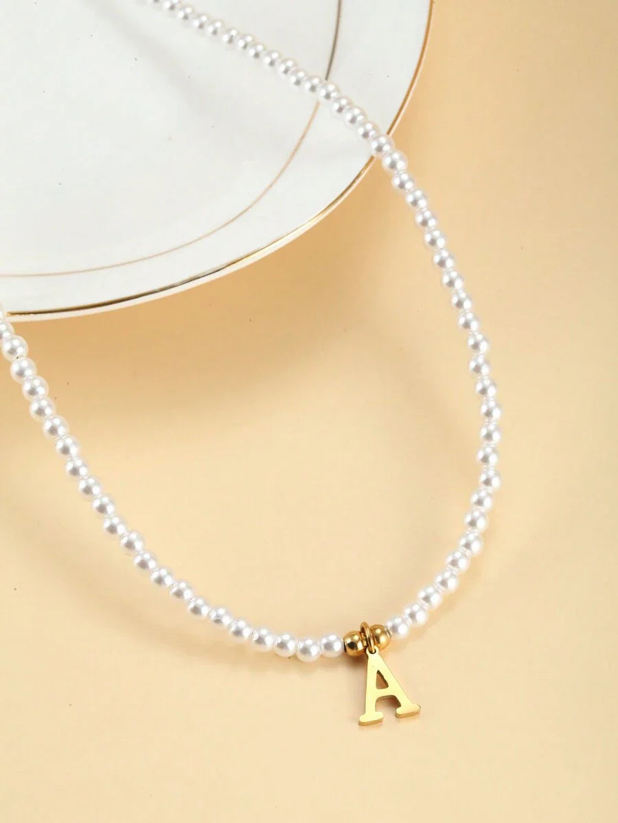 Pearl necklace with initials - Personalised necklace with pearls