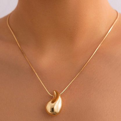 Oversized water drop necklace - Gold-plated necklace with water drop pendant