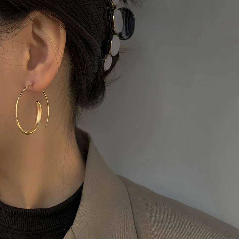 Spiral Hoop Earrings - Celestina