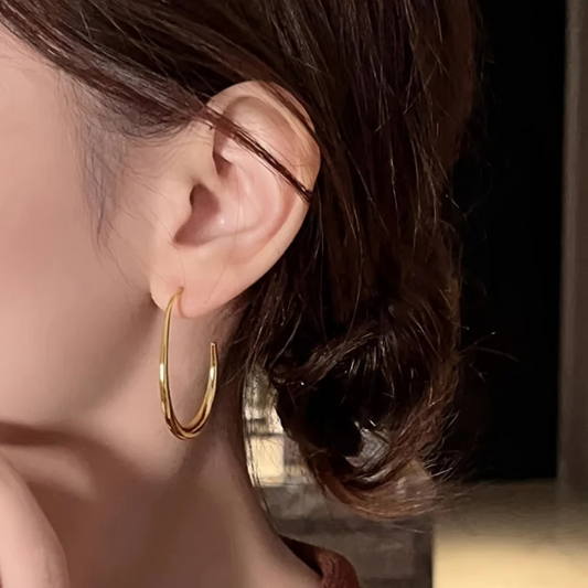 Elegant Waterdrop Earrings – Chloe