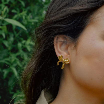 Gold Bow Earrings - Eloise