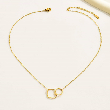 Double loop necklace - Interlocking pendant necklace